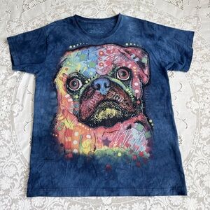 Pug Artistic Graphic T-Shirt by The Mountain size large. Dog lovers Y2K‎